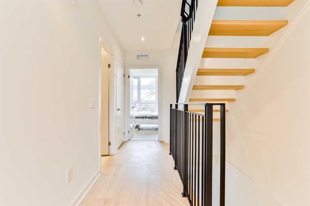 th4 - 41 Ossington Ave, Townhouse with 3 bedrooms, 2 bathrooms and 1 parking in Toronto ON | Image 7