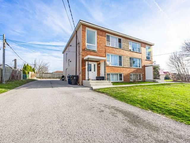 563 Danforth Rd, House detached with 9 bedrooms, 6 bathrooms and 9 parking in Toronto ON | Image 23