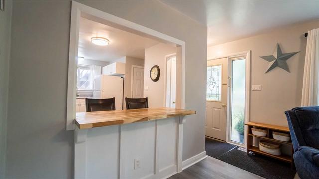 46 Albany Ave, House detached with 2 bedrooms, 2 bathrooms and 4 parking in Orillia ON | Image 26