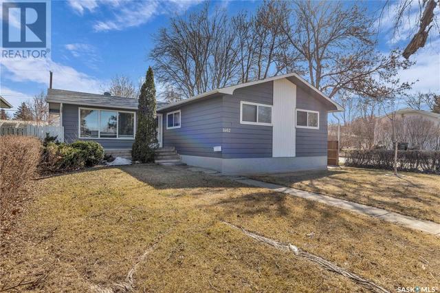 1602 H Avenue N, House detached with 3 bedrooms, 3 bathrooms and null parking in Saskatoon SK | Image 2