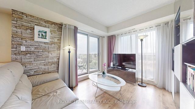 806 - 801 Sheppard Ave W, Condo with 2 bedrooms, 1 bathrooms and 1 parking in Toronto ON | Image 10