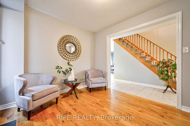 51 Kraus Rd, House detached with 3 bedrooms, 4 bathrooms and 3 parking in Barrie ON | Image 3