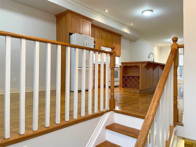 1013a College St, Townhouse with 2 bedrooms, 2 bathrooms and 1 parking in Toronto ON | Image 22