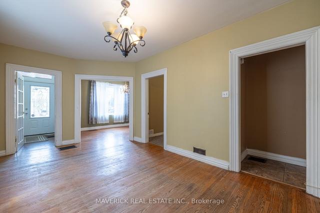633 Elias St, House detached with 2 bedrooms, 1 bathrooms and 2 parking in London ON | Image 21
