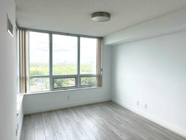 1107 - 15 Greenview Ave, Condo with 2 bedrooms, 2 bathrooms and 1 parking in Toronto ON | Image 17