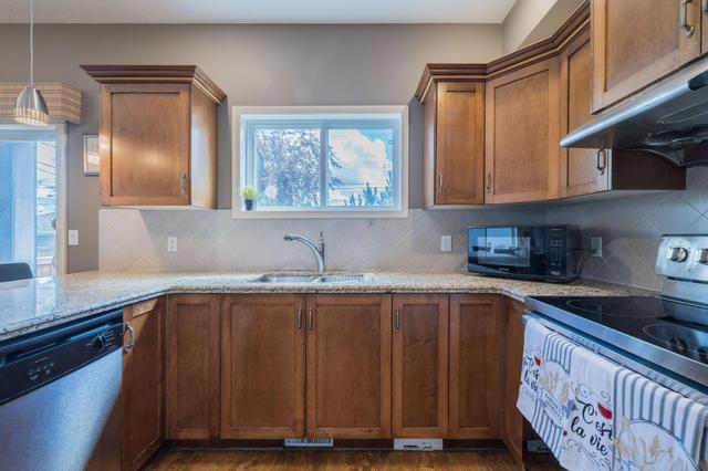 505 17 Avenue Nw, Home with 6 bedrooms, 3 bathrooms and 2 parking in Calgary AB | Image 17