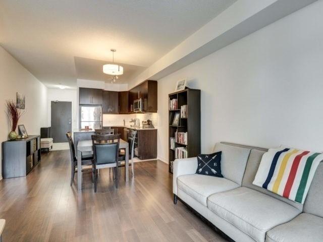 2712 - 223 Webb Dr, Condo with 1 bedrooms, 1 bathrooms and 1 parking in Mississauga ON | Image 6