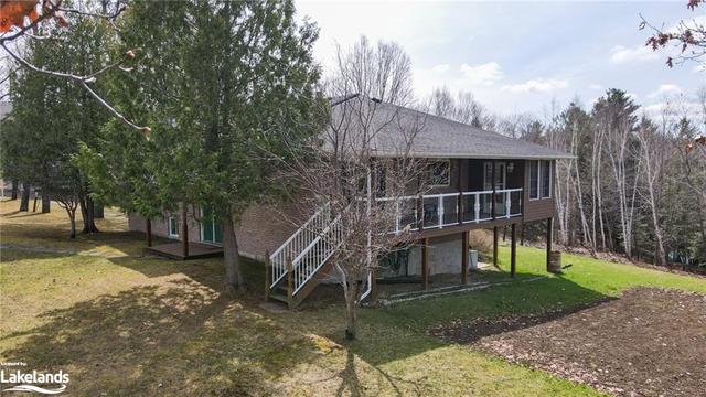 9411 522 Highway, House detached with 5 bedrooms, 2 bathrooms and 8 parking in Parry Sound, Unorganized, Centre Part ON | Image 16
