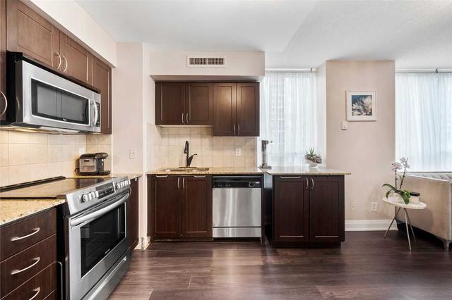 708 - 20 North Park Rd, Condo with 2 bedrooms, 2 bathrooms and 1 parking in Vaughan ON | Image 10