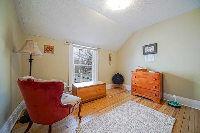 212/214 John St W, House detached with 4 bedrooms, 3 bathrooms and 2 parking in Whitby ON | Image 8