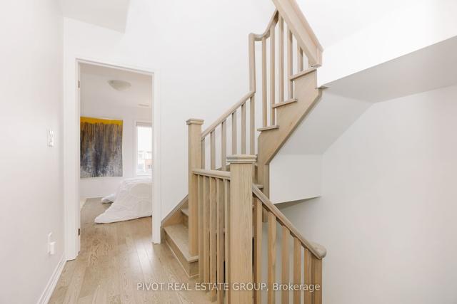 170 William Duncan Rd N, House attached with 5 bedrooms, 4 bathrooms and 2 parking in Toronto ON | Image 27