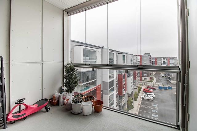 602 - 2 Adam Sellers St, Condo with 2 bedrooms, 2 bathrooms and 1 parking in Markham ON | Image 4