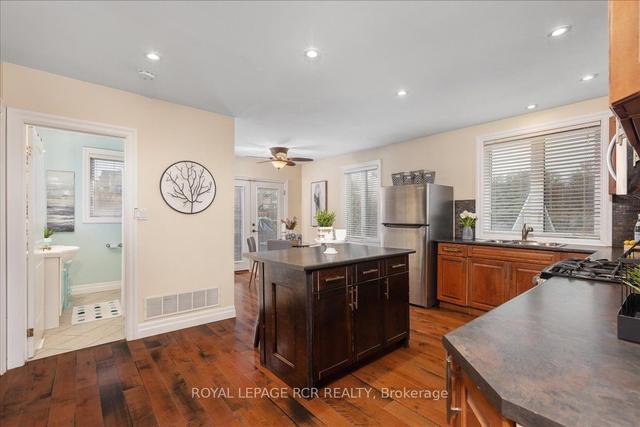 19214 Holland Landing Rd, House detached with 4 bedrooms, 3 bathrooms and 10 parking in East Gwillimbury ON | Image 3
