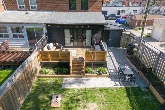 122 Gamble Ave, House semidetached with 3 bedrooms, 3 bathrooms and 3 parking in Toronto ON | Image 29