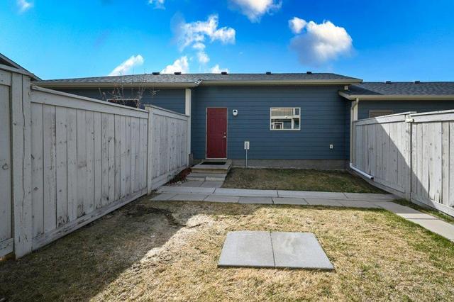 47 Marine Drive Se, Home with 3 bedrooms, 3 bathrooms and 2 parking in Calgary AB | Image 38