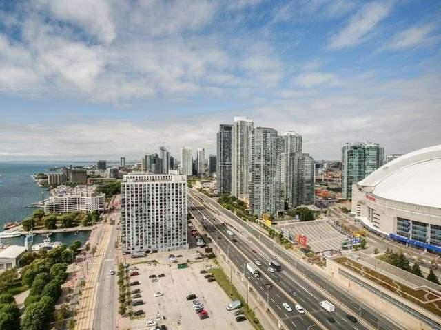 2802 - 270 Queens Quay W, Condo with 1 bedrooms, 1 bathrooms and 1 parking in Toronto ON | Image 12