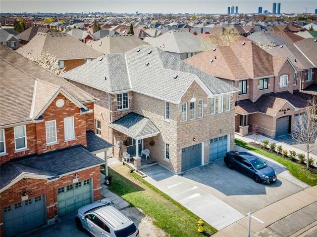 25 Belvia Dr, House semidetached with 3 bedrooms, 4 bathrooms and 3 parking in Vaughan ON | Image 34