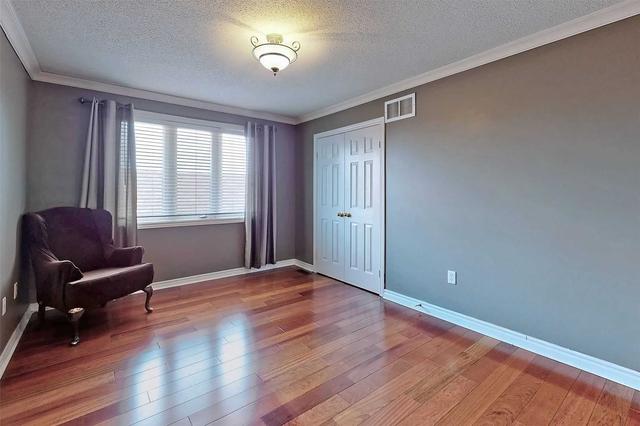 upper - 32 Stephanie Lane, House detached with 3 bedrooms, 3 bathrooms and 3 parking in Barrie ON | Image 28