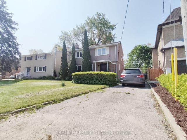 145 Yorkview Dr, House detached with 4 bedrooms, 2 bathrooms and 3 parking in Toronto ON | Image 12