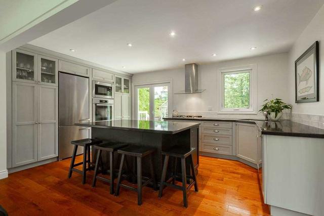 133 Elgin St, House detached with 3 bedrooms, 2 bathrooms and 5 parking in Hamilton ON | Image 7