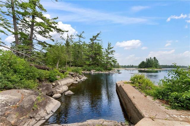 0 Daisy Island, House detached with 2 bedrooms, 1 bathrooms and null parking in Petawawa ON | Image 20