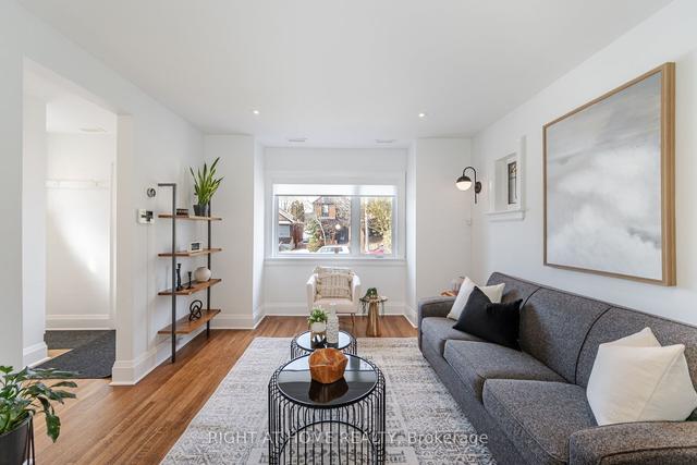 73 Fourth St, House detached with 2 bedrooms, 2 bathrooms and 1 parking in Toronto ON | Image 2