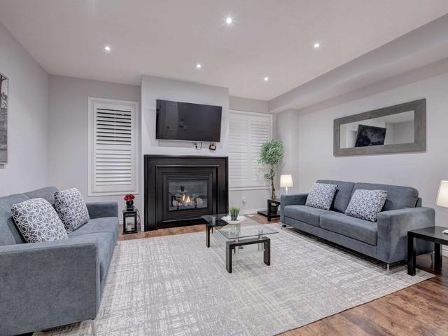 42 Soccavo Cres, Townhouse with 4 bedrooms, 4 bathrooms and 2 parking in Brampton ON | Image 37