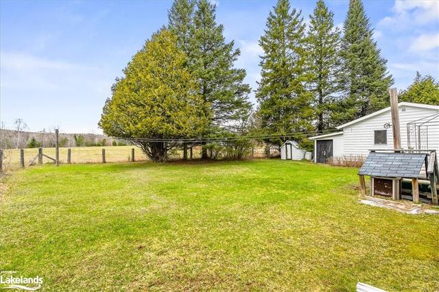 1265 County Road 21, House detached with 2 bedrooms, 1 bathrooms and 8 parking in Minden Hills ON | Image 10