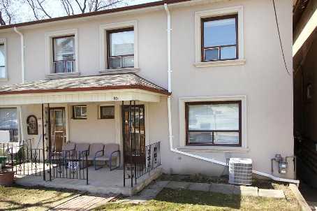 80 Edith Dr, House semidetached with 3 bedrooms, 1 bathrooms and 2 parking in Toronto ON | Image 1