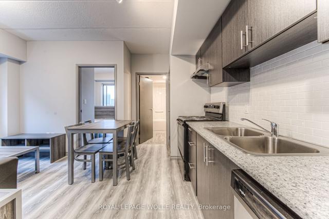 b404 - 275 Larch St, Condo with 1 bedrooms, 1 bathrooms and 0 parking in Waterloo ON | Image 10