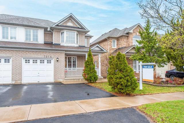 7214 Torrisdale Lane, House semidetached with 3 bedrooms, 3 bathrooms and 3 parking in Mississauga ON | Image 1