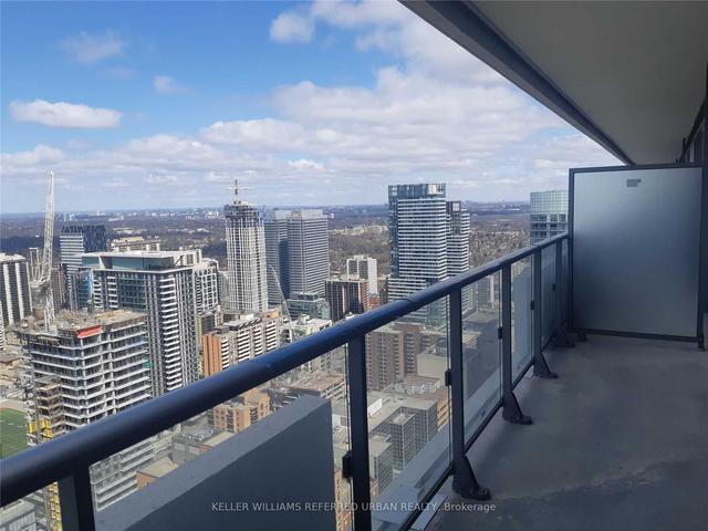 3910 - 2221 Yonge St, Condo with 1 bedrooms, 2 bathrooms and 0 parking in Toronto ON | Image 13