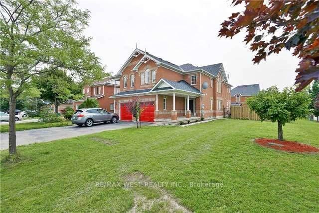 838 Golden Farmer Way, House semidetached with 4 bedrooms, 3 bathrooms and 3 parking in Mississauga ON | Image 6