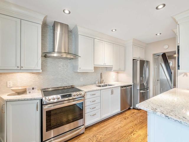 117 Dawes Rd, House detached with 4 bedrooms, 2 bathrooms and 2 parking in Toronto ON | Image 6