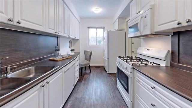 63 - 10 Rodda Blvd, Townhouse with 3 bedrooms, 2 bathrooms and 2 parking in Toronto ON | Image 37