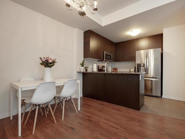 Th26 - 27 Coneflower Cres, Townhouse with 3 bedrooms, 3 bathrooms and 1 parking in Toronto ON | Image 6