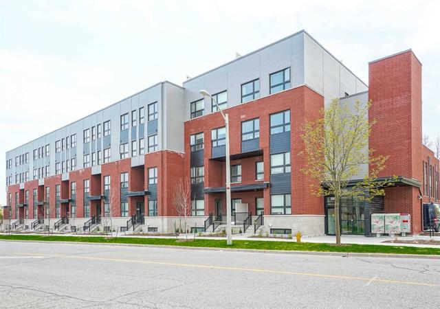 331 - 2100 Bridletowne Circ, Townhouse with 3 bedrooms, 2 bathrooms and 1 parking in Toronto ON | Image 1