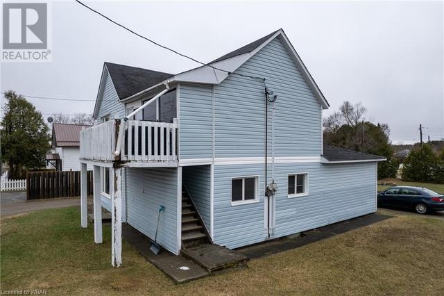 401 Wood Street, House other with 5 bedrooms, 3 bathrooms and 4 parking in Espanola ON | Image 3