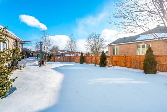 2006 Craig Rd, House detached with 3 bedrooms, 3 bathrooms and 8 parking in Innisfil ON | Image 19