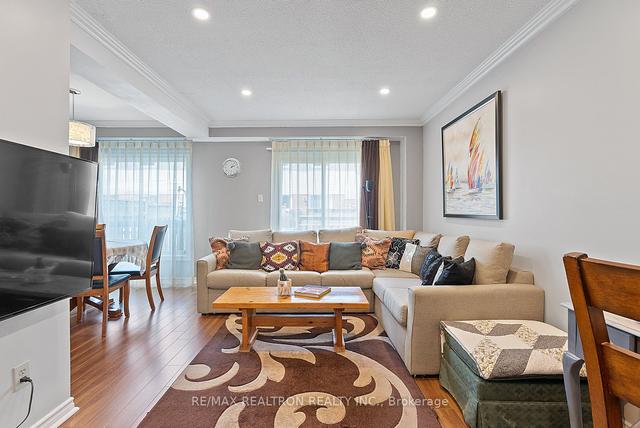 69 - 401 Sewells Rd, Townhouse with 3 bedrooms, 3 bathrooms and 2 parking in Toronto ON | Image 31
