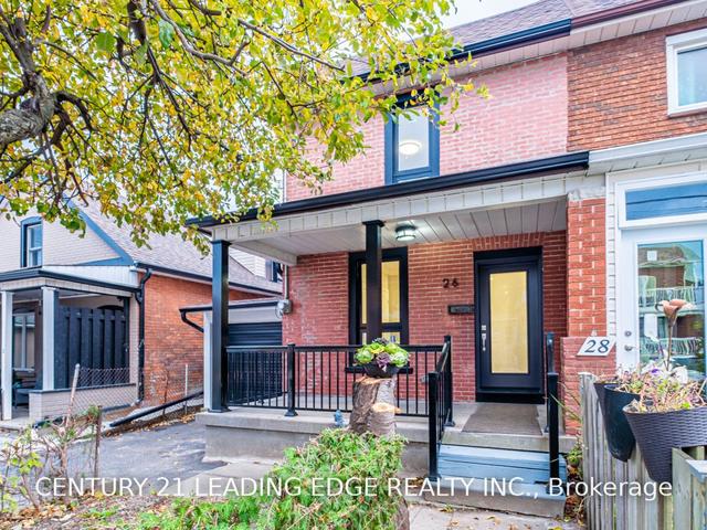 26 Gilbert Ave, House semidetached with 3 bedrooms, 3 bathrooms and 2 parking in Toronto ON | Image 12