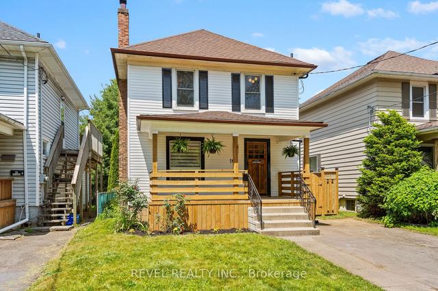 165 Russell Ave, House detached with 3 bedrooms, 1 bathrooms and 2 parking in St. Catharines ON | Image 23