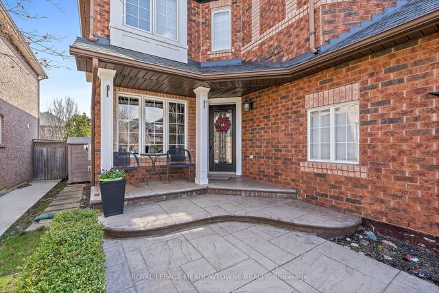 29 Forsyth Cres, House detached with 4 bedrooms, 4 bathrooms and 6 parking in Halton Hills ON | Image 23