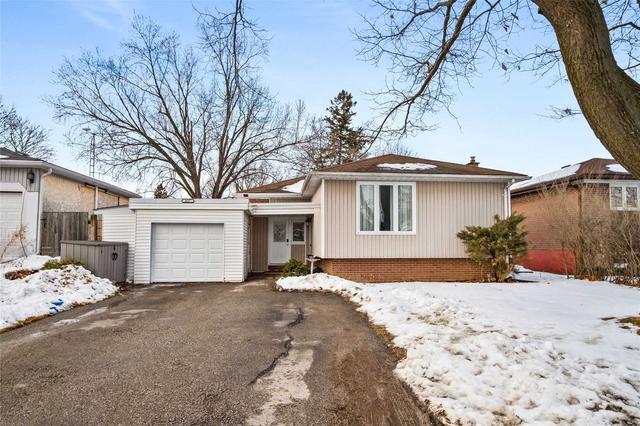 837 Naroch Blvd, House detached with 4 bedrooms, 3 bathrooms and 5 parking in Pickering ON | Image 21