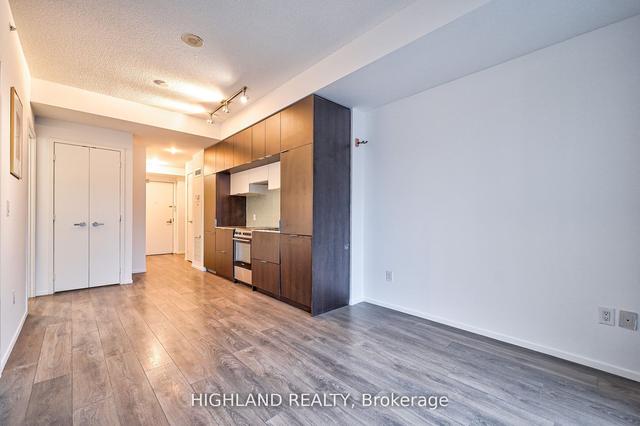 3004 - 159 Dundas St E, Condo with 1 bedrooms, 1 bathrooms and 0 parking in Toronto ON | Image 6