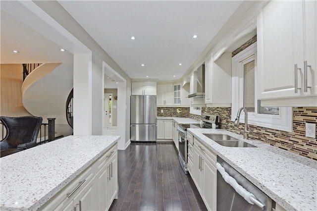1002 Whispering Wood Dr, House detached with 3 bedrooms, 4 bathrooms and 2 parking in Mississauga ON | Image 8