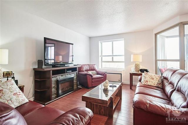 1006 - 960 Teron Road, Condo with 2 bedrooms, 2 bathrooms and 1 parking in Ottawa ON | Image 3
