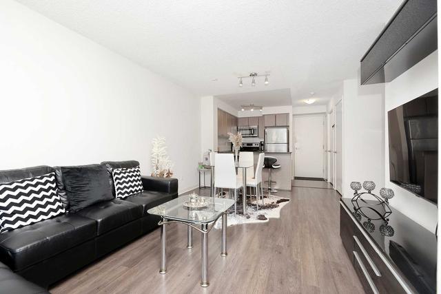 648 - 525 Wilson Ave, Condo with 1 bedrooms, 1 bathrooms and 1 parking in Toronto ON | Image 3