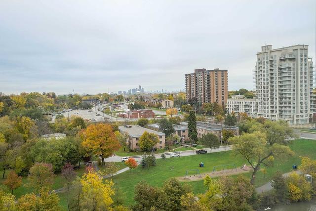 909 - 1535 Lakeshore Rd, Condo with 3 bedrooms, 2 bathrooms and 2 parking in Mississauga ON | Image 7