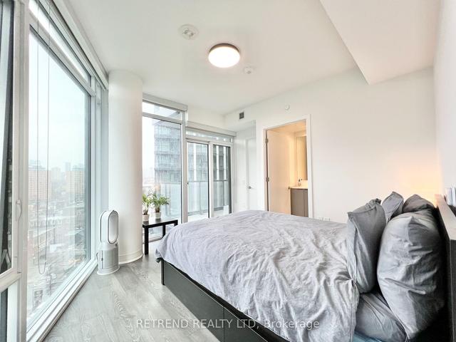 1013 - 50 Power St, Condo with 2 bedrooms, 2 bathrooms and 1 parking in Toronto ON | Image 4